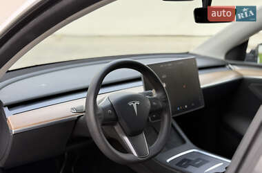 Позашляховик / Кросовер Tesla Model Y 2022 в 