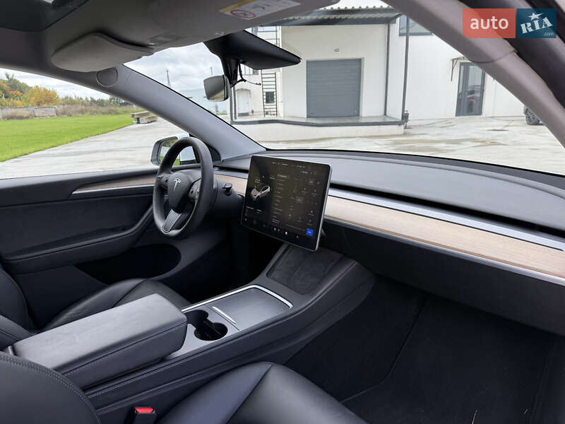 Позашляховик / Кросовер Tesla Model Y 2022 в Луцьку