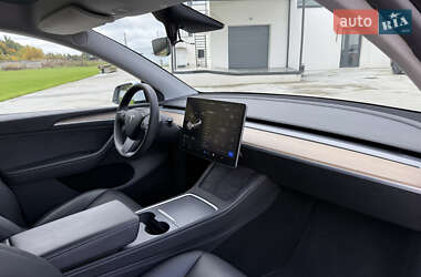 Позашляховик / Кросовер Tesla Model Y 2022 в 