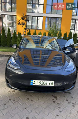 Tesla Model Y 2024 Tesla Model Y 2024