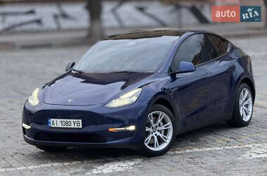 Внедорожник / Кроссовер Tesla Model Y 2021 в 