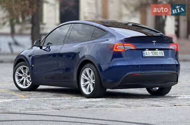 Внедорожник / Кроссовер Tesla Model Y 2021 в 