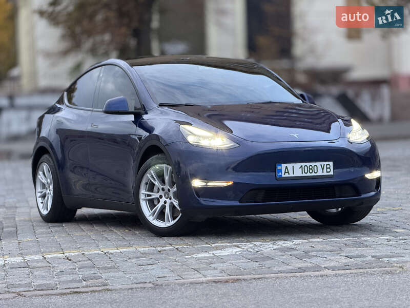 Позашляховик / Кросовер Tesla Model Y 2021 в Харкові