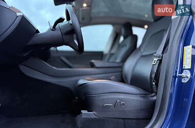 Внедорожник / Кроссовер Tesla Model Y 2021 в 