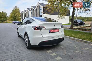 Позашляховик / Кросовер Tesla Model Y 2023 в 