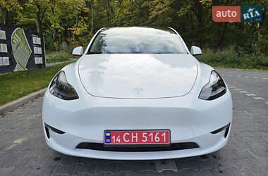 Позашляховик / Кросовер Tesla Model Y 2023 в 