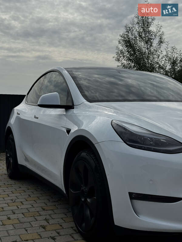 Позашляховик / Кросовер Tesla Model Y 2022 в Іршаві фото 2 Позашляховик / Кросовер Tesla Model Y 2022 в Іршаві
