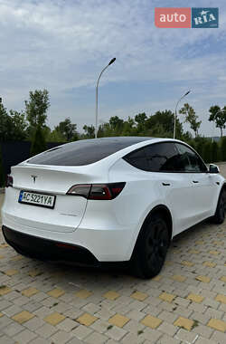 Внедорожник / Кроссовер Tesla Model Y 2022 в 