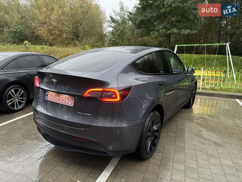 Внедорожник / Кроссовер Tesla Model Y 2022 в Львове