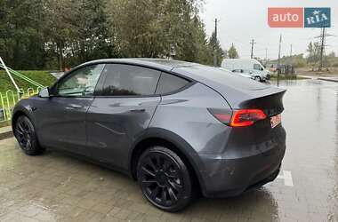Позашляховик / Кросовер Tesla Model Y 2022 в 