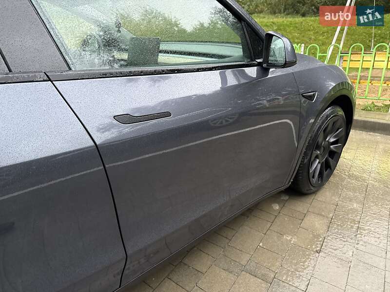 Внедорожник / Кроссовер Tesla Model Y 2022 в Львове
