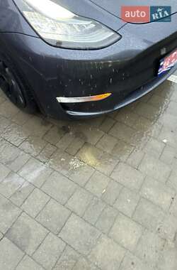 Позашляховик / Кросовер Tesla Model Y 2022 в 