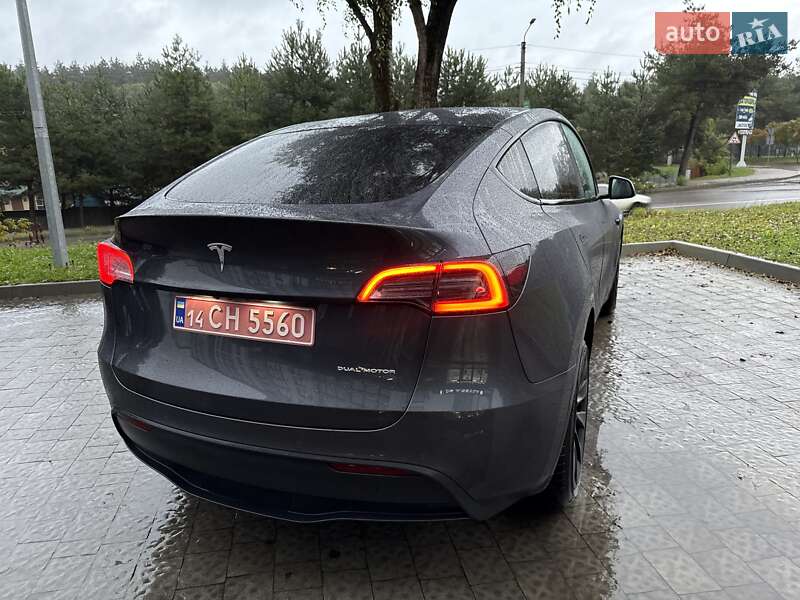 Внедорожник / Кроссовер Tesla Model Y 2022 в Львове