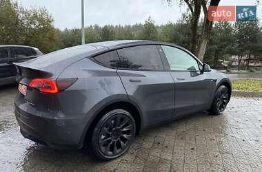 Позашляховик / Кросовер Tesla Model Y 2022 в 