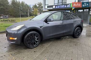 Позашляховик / Кросовер Tesla Model Y 2022 в 