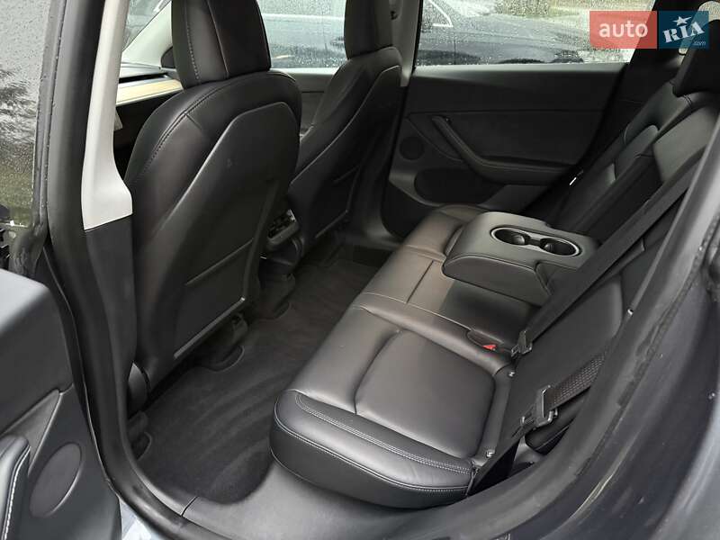 Внедорожник / Кроссовер Tesla Model Y 2022 в Львове