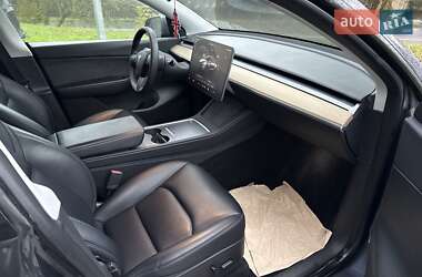 Позашляховик / Кросовер Tesla Model Y 2022 в 