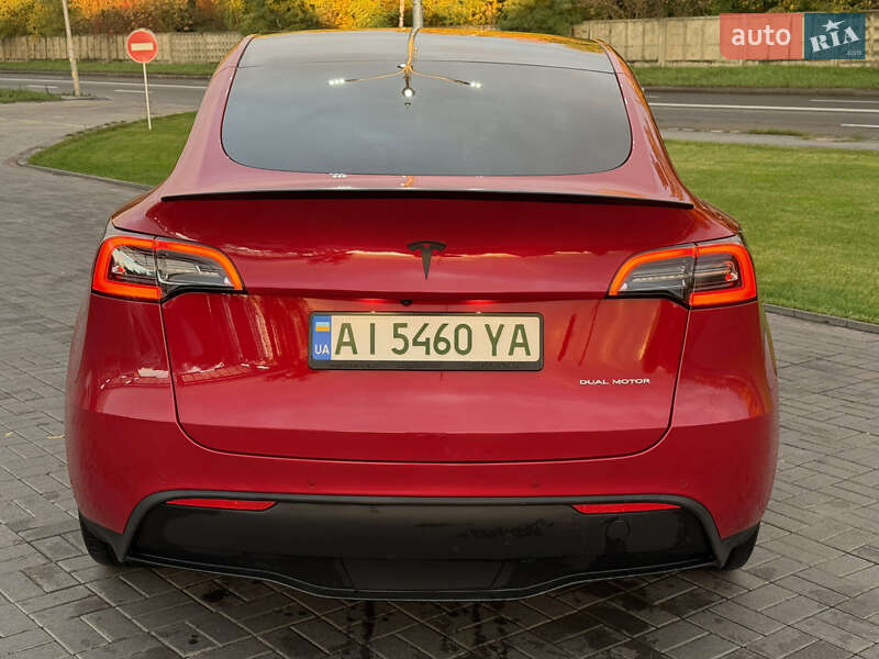 Позашляховик / Кросовер Tesla Model Y 2021 в Києві