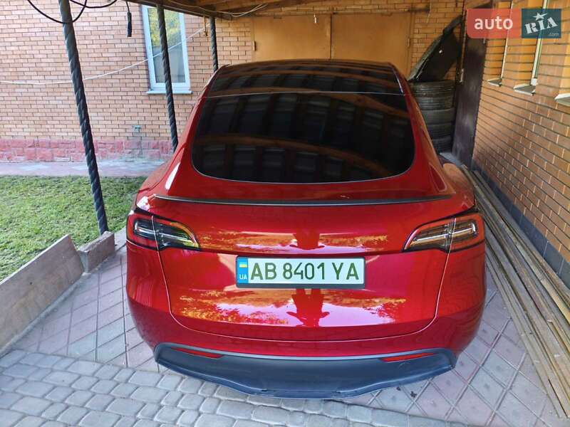 Внедорожник / Кроссовер Tesla Model Y 2024 в Виннице