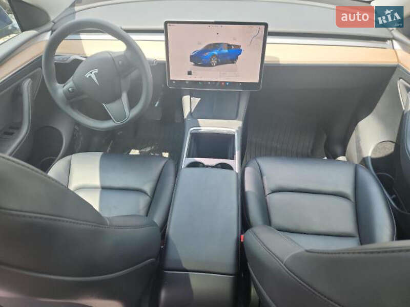 Позашляховик / Кросовер Tesla Model Y 2021 в Києві