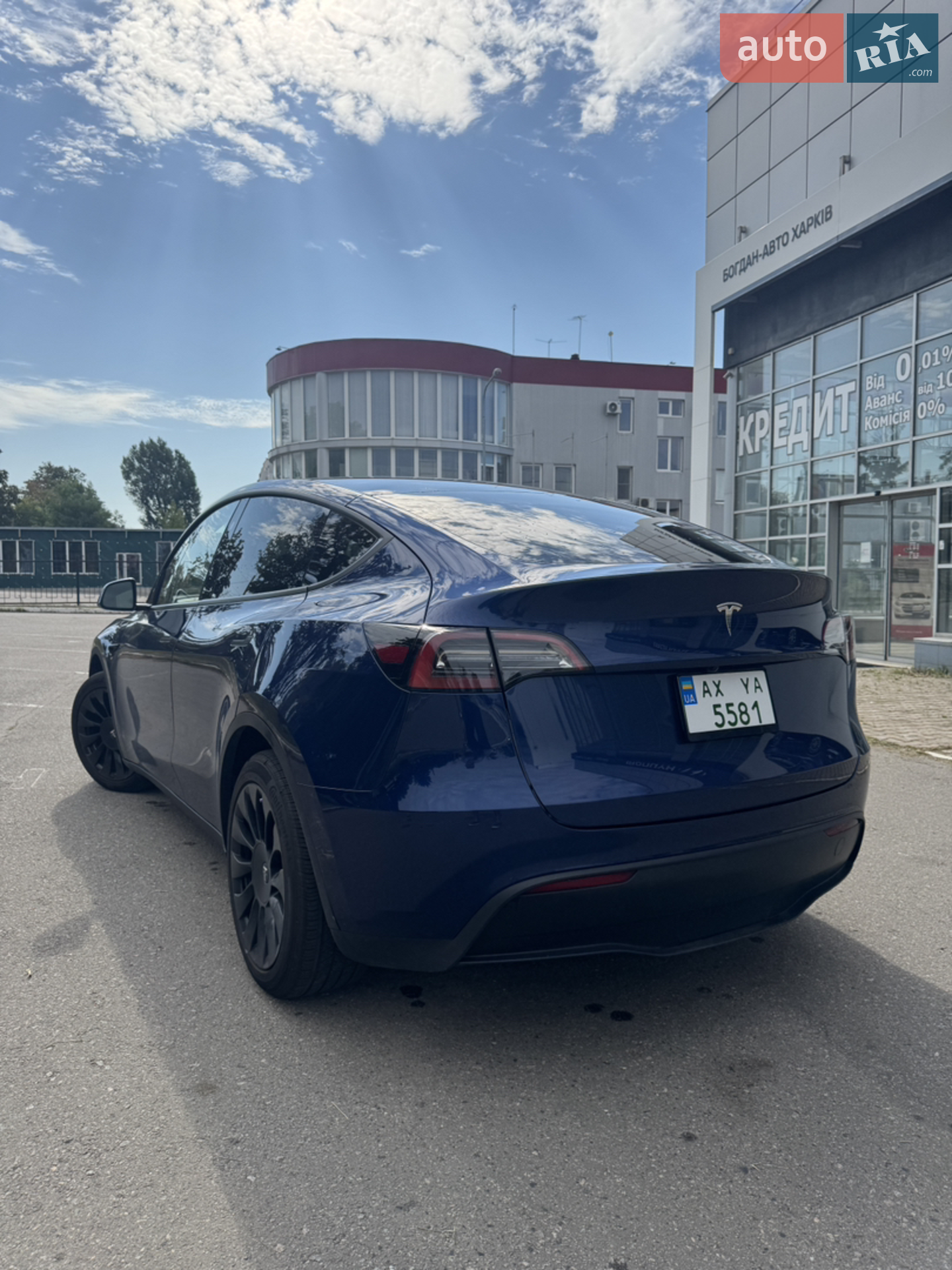 2023 Tesla Model Y - мініатюра 5