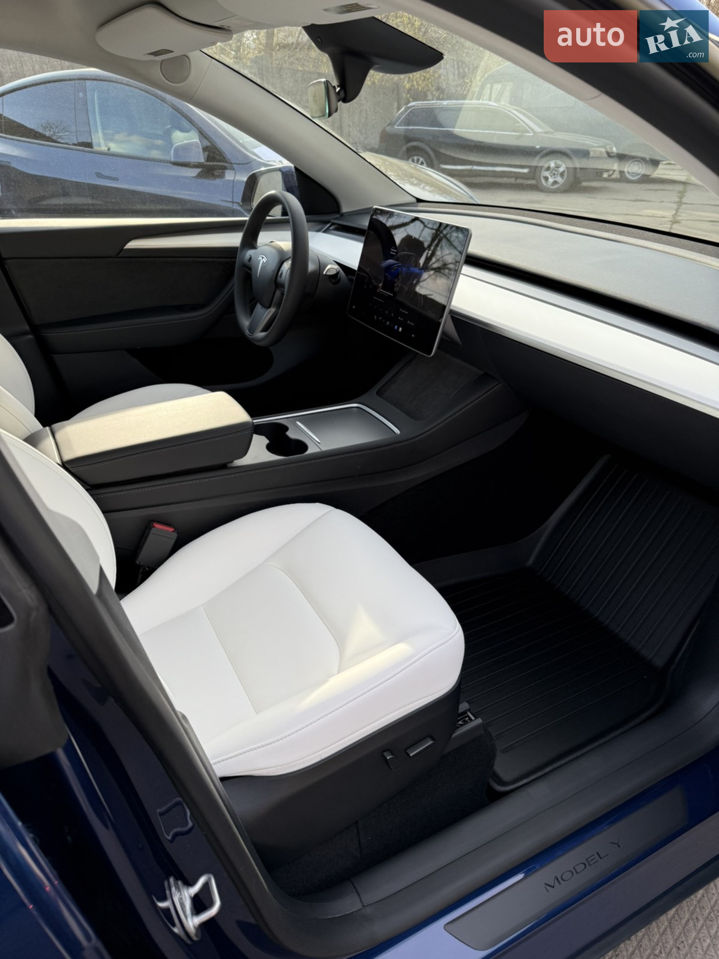 2023 Tesla Model Y - мініатюра 15