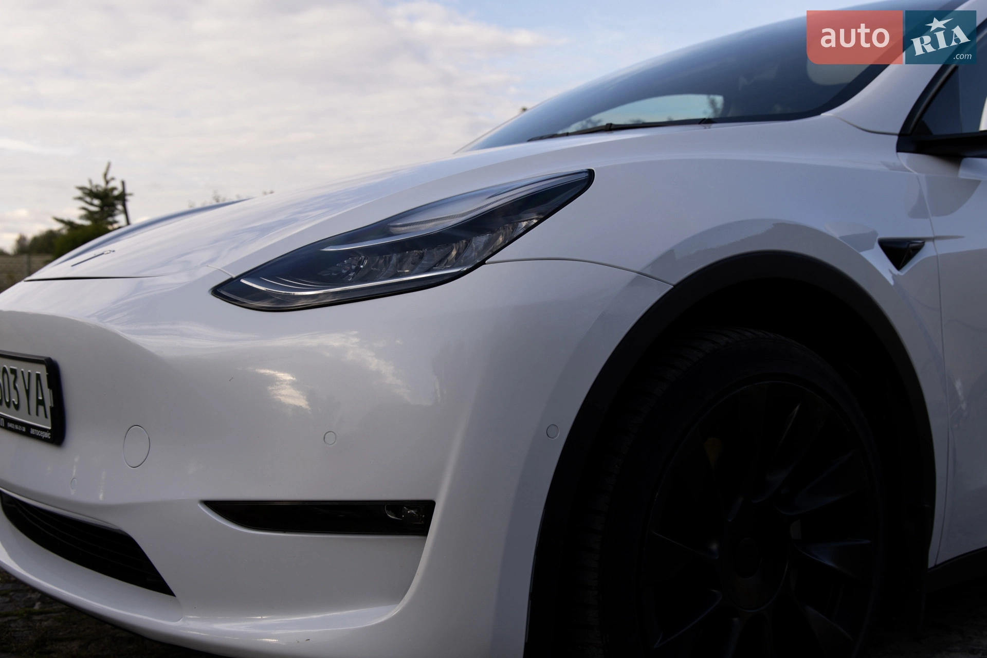 2021 Tesla Model Y - мініатюра 8