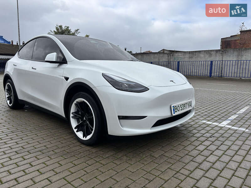 Внедорожник / Кроссовер Tesla Model Y 2023 в Тернополе фото 12 Внедорожник / Кроссовер Tesla Model Y 2023 в Тернополе