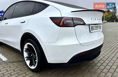 Внедорожник / Кроссовер Tesla Model Y 2023 в 