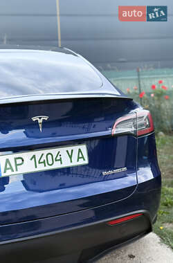 Внедорожник / Кроссовер Tesla Model Y 2022 в 