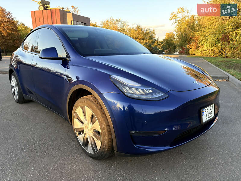 Внедорожник / Кроссовер Tesla Model Y 2022 в Кривом Роге фото 3 Внедорожник / Кроссовер Tesla Model Y 2022 в Кривом Роге