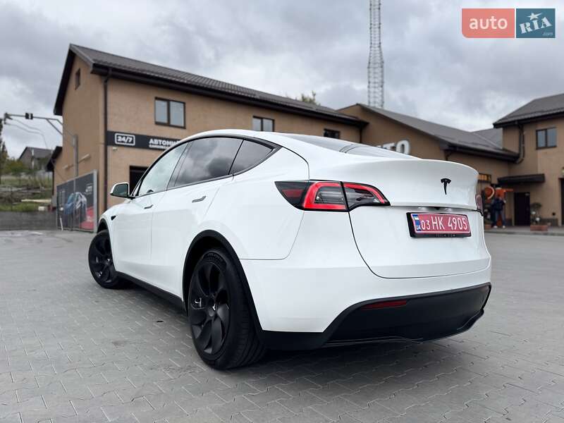 Позашляховик / Кросовер Tesla Model Y 2024 в Ірпені