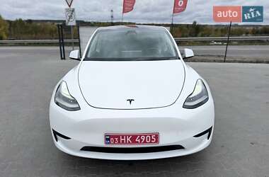 Позашляховик / Кросовер Tesla Model Y 2024 в 