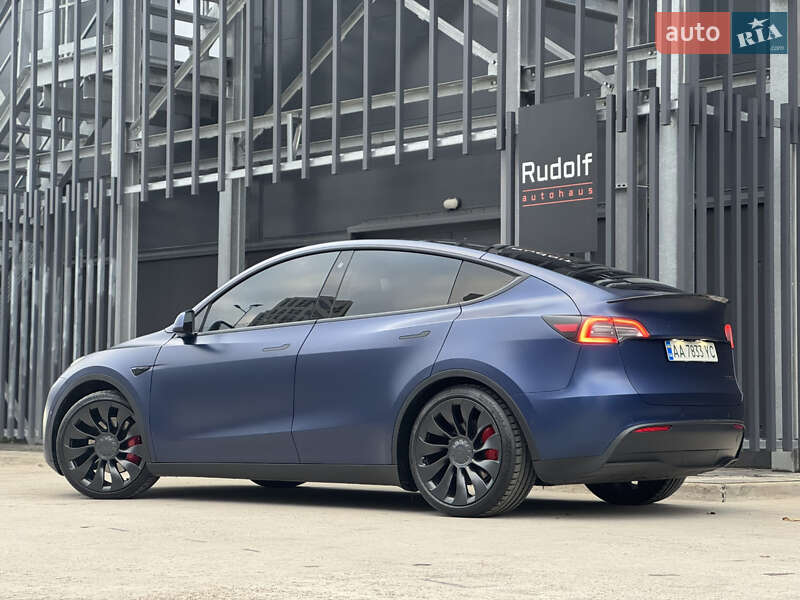 Позашляховик / Кросовер Tesla Model Y 2021 в Києві