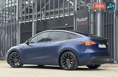 Внедорожник / Кроссовер Tesla Model Y 2021 в 