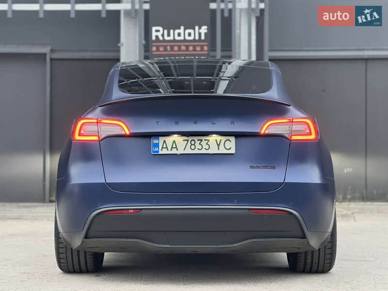 Позашляховик / Кросовер Tesla Model Y 2021 в Києві