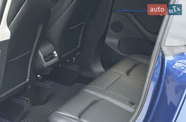 Внедорожник / Кроссовер Tesla Model Y 2021 в 