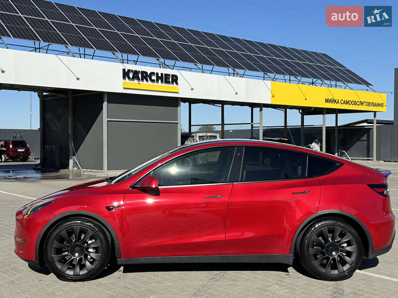 Позашляховик / Кросовер Tesla Model Y 2020 в Києві