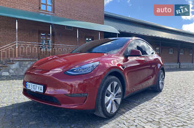 Tesla Model Y 2022
