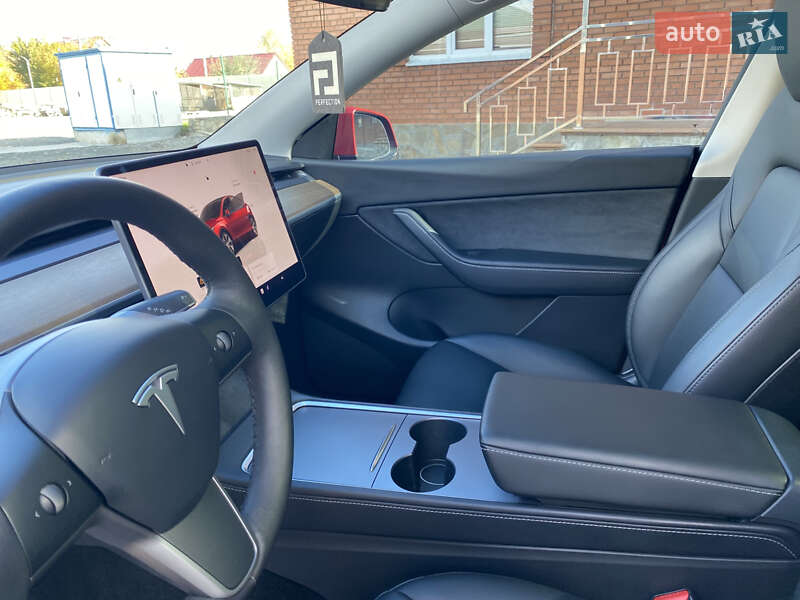 Позашляховик / Кросовер Tesla Model Y 2022 в Дунаївцях фото 16 Позашляховик / Кросовер Tesla Model Y 2022 в Дунаївцях