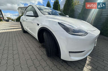 Tesla Model Y 2022 Tesla Model Y 2022