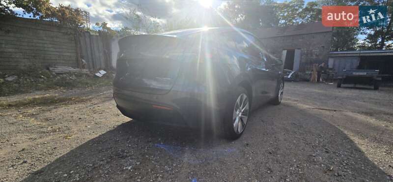 Внедорожник / Кроссовер Tesla Model Y 2022 в Запорожье фото 2 Внедорожник / Кроссовер Tesla Model Y 2022 в Запорожье