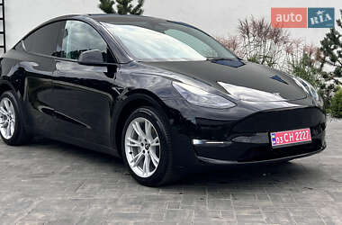 Внедорожник / Кроссовер Tesla Model Y 2023 в 
