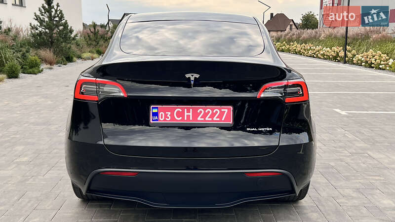Внедорожник / Кроссовер Tesla Model Y 2023 в Луцке