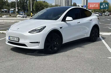 Tesla Model Y 2023 Tesla Model Y 2023