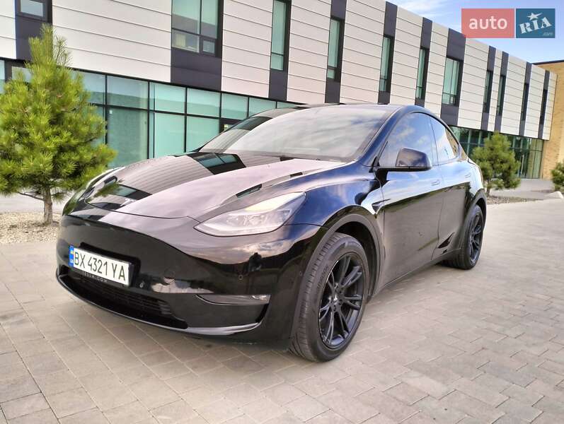 Позашляховик / Кросовер Tesla Model Y 2022 в Хмельницькому фото Позашляховик / Кросовер Tesla Model Y 2022 в Хмельницькому