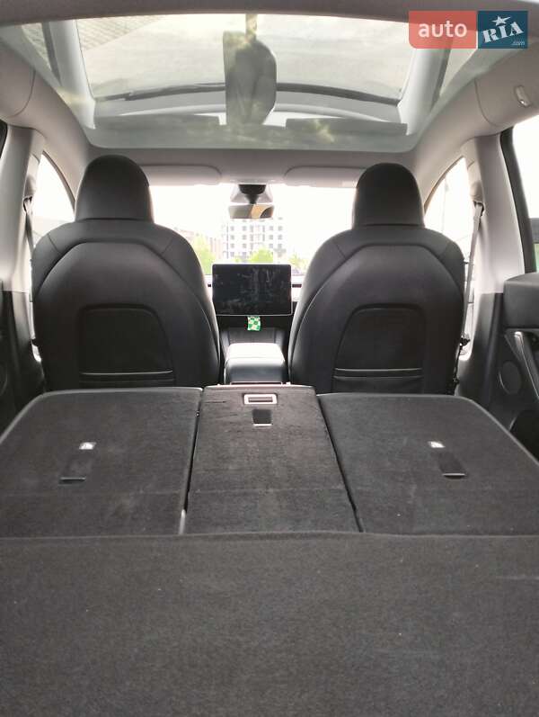 Позашляховик / Кросовер Tesla Model Y 2022 в Хмельницькому фото 41 Позашляховик / Кросовер Tesla Model Y 2022 в Хмельницькому