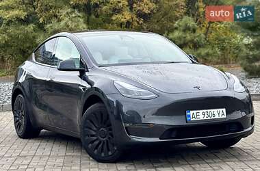 Внедорожник / Кроссовер Tesla Model Y 2024 в Днепре