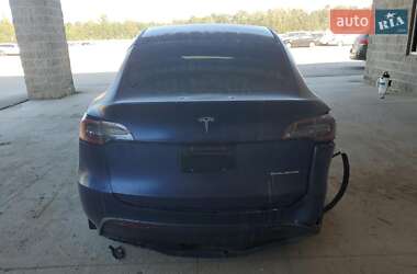 Внедорожник / Кроссовер Tesla Model Y 2023 в 