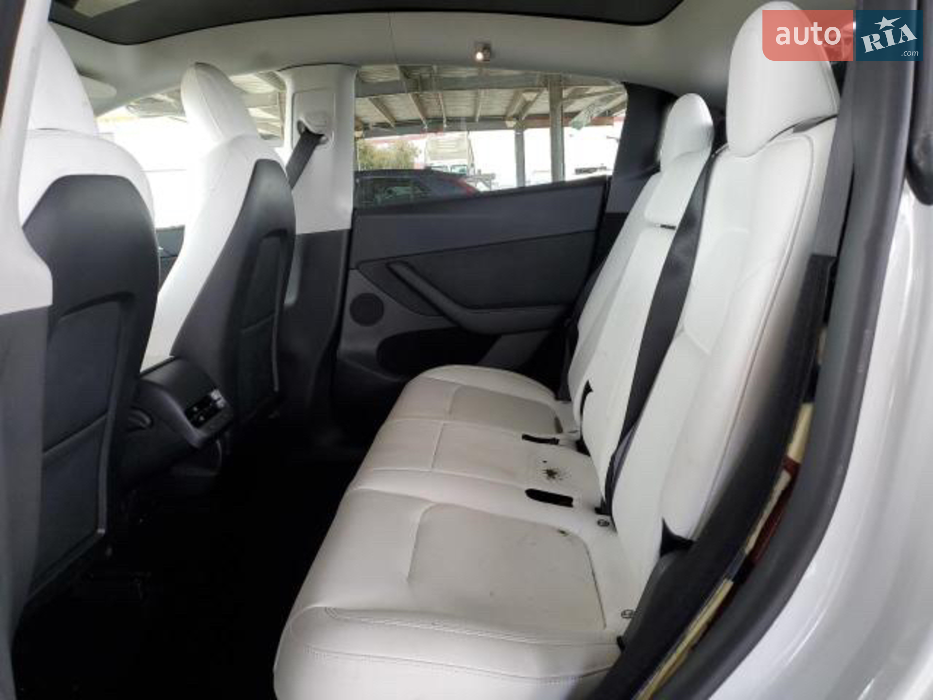 2022 Tesla Model Y - мініатюра 10
